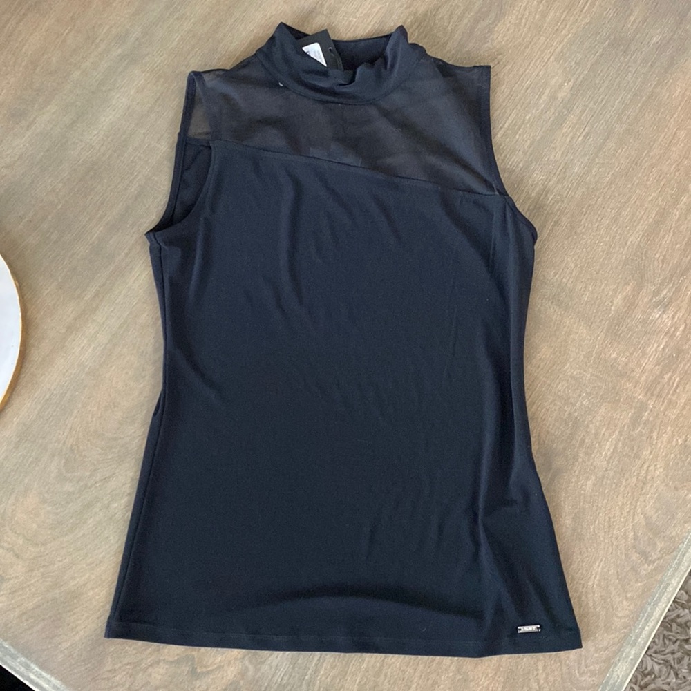 Dkny top